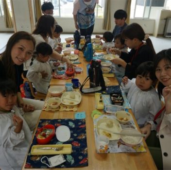 🍈年少組🍓クラス懇談会・給食参観