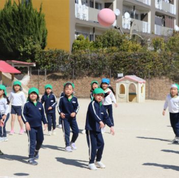 🌎年長組🌎ドッチボール